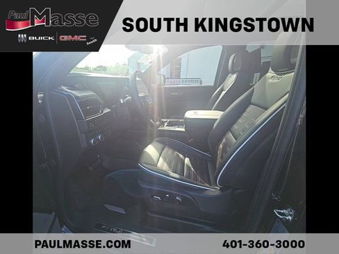 Used 2025 GMC Yukon AT4 Ultimate AWD/4WD image 14