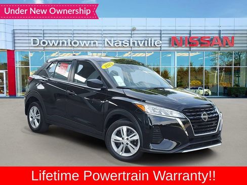 Certified 2025 Nissan Kicks Play S FWD image 1