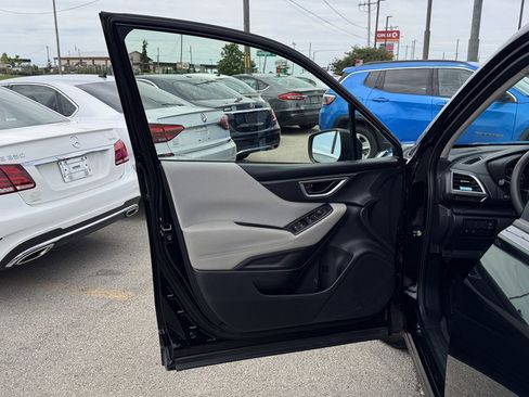 Used 2019 Subaru Forester AWD/4WD image 14