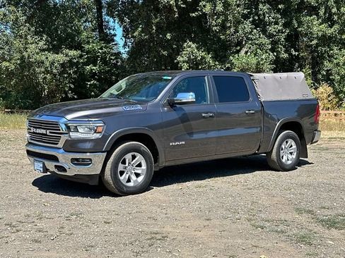 Used 2021 RAM 1500 Laramie AWD/4WD image 4