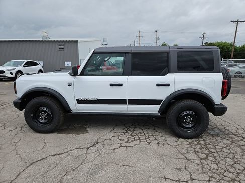 New 2026 Ford Bronco Big Bend w/ Black Diamond Package AWD/4WD image 7