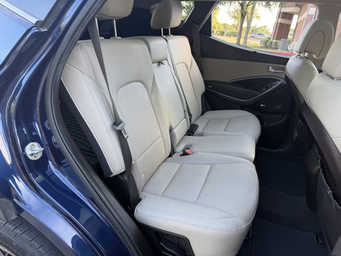 Used 2017 Hyundai Santa Fe Sport w/ 2.4L Tech Package 04 FWD image 14
