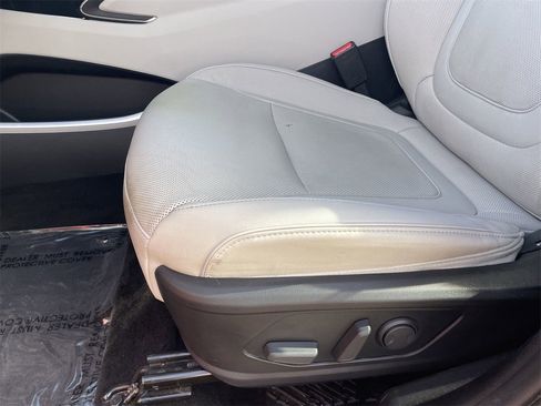 Certified 2022 Hyundai Tucson Limited image 19