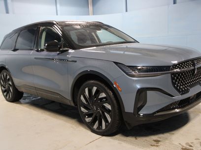 New 2026 Lincoln Nautilus Reserve w/ Jet Appearance Package