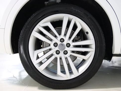 Used 2019 Audi Q5 2.0T Premium Plus w/ Premium Plus Package AWD/4WD image 73