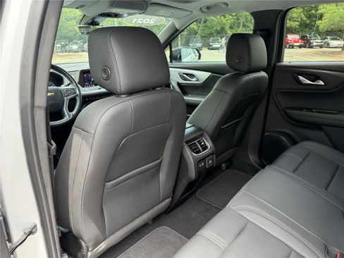 Used 2021 Chevrolet Blazer LT w/ Sound & Technology Package FWD image 27