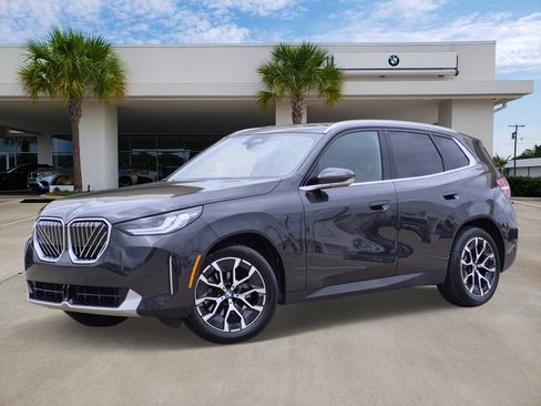 Certified 2025 BMW X3 xDrive30i w/ Convenience Package AWD/4WD image 1