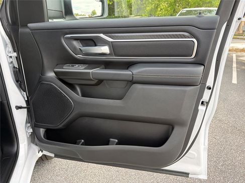 New 2026 RAM 1500 Big Horn AWD/4WD image 11