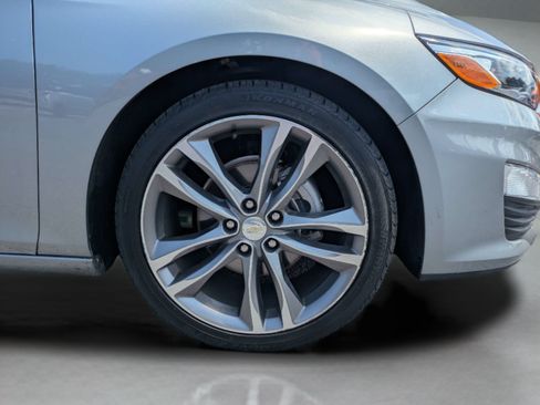 Used 2024 Chevrolet Malibu LT FWD image 31