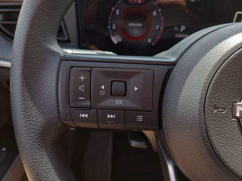 Certified 2026 Nissan Kicks SV FWD image 25