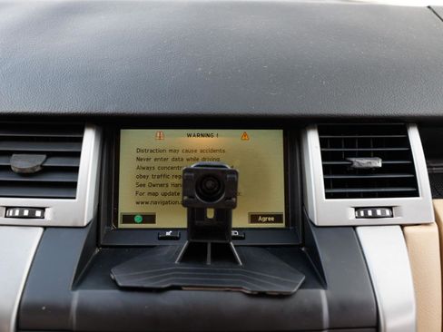 Used 2008 Land Rover Range Rover Sport HSE image 31