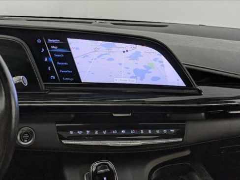 Used 2023 Cadillac Escalade ESV Sport AWD/4WD image 32