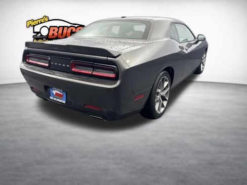 Used 2022 Dodge Challenger GT RWD image 6