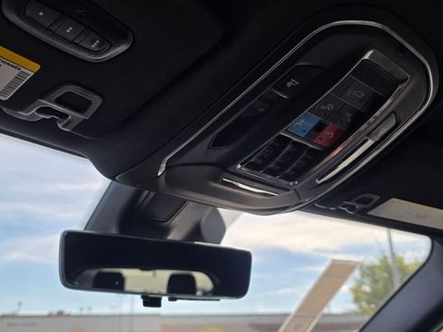 Used 2024 Jeep Grand Cherokee L Limited w/ Luxury Tech Group II AWD/4WD image 42