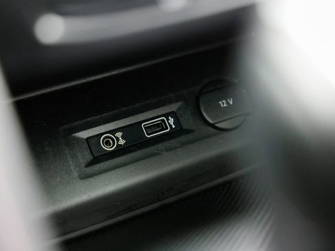 Used 2019 Volkswagen Atlas SE image 34