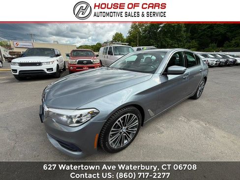 Used 2019 BMW 530i xDrive AWD/4WD image 12