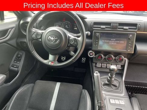 Used 2025 Toyota GR86 Premium RWD image 14