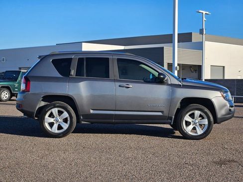 Used 2014 Jeep Compass Sport w/ Power Value Group image 4