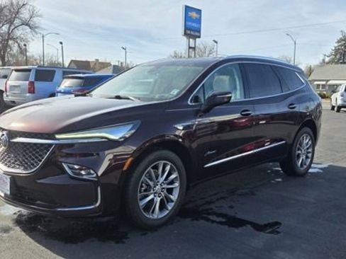 Used 2023 Buick Enclave Avenir w/ Avenir Technology Package image 3