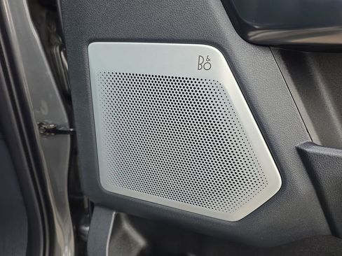 Used 2025 Ford F250 Platinum image 21