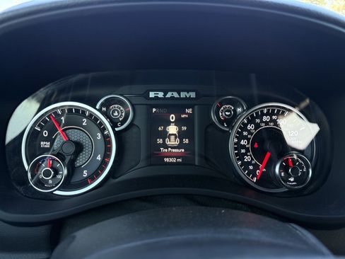 Used 2022 RAM 3500 Tradesman image 15