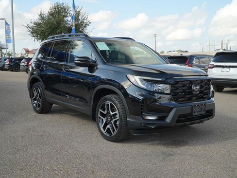 Used 2022 Honda Passport Elite image 3
