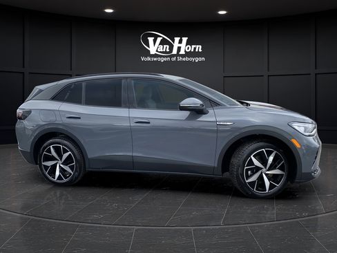 New 2025 Volkswagen ID.4 Pro S AWD/4WD image 2