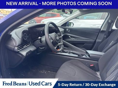 Used 2024 Hyundai Elantra SEL FWD image 7