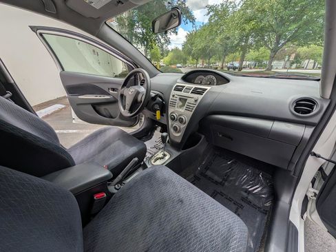 Used 2008 Toyota Yaris Sedan FWD image 11