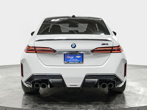 Used 2025 BMW M5 w/ Carbon Package image 5