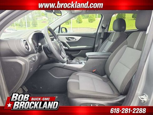 Used 2024 Chevrolet Blazer LT w/ Convenience Package FWD image 11