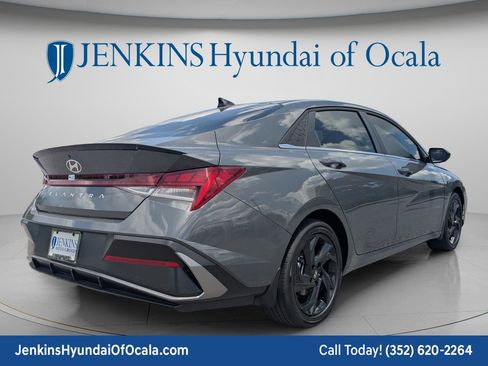 New 2026 Hyundai Elantra SEL Sport Premium FWD image 5