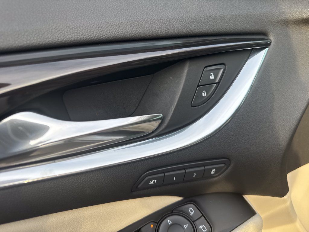 Used 2023 Buick Enclave Premium w/ Experience Buick Package FWD image 72