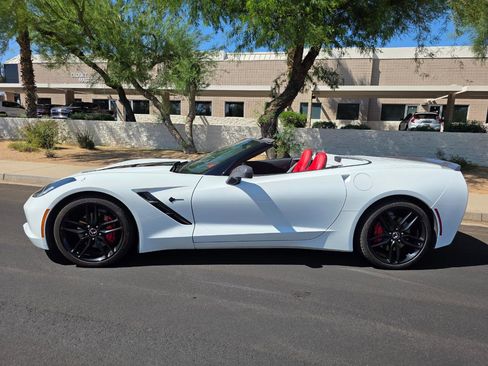 Used 2015 Chevrolet Corvette Stingray Convertible w/ 3LT Preferred Equipment Group image 4