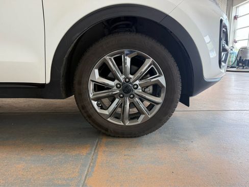 Used 2021 Kia Sportage S w/ S AWD Premium Package image 10