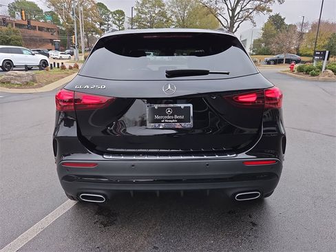 Certified 2025 Mercedes-Benz GLA 250 image 4
