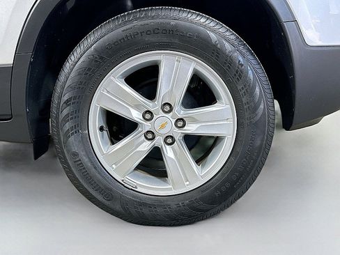 Used 2018 Chevrolet Trax LT w/ LT Convenience Package FWD image 30