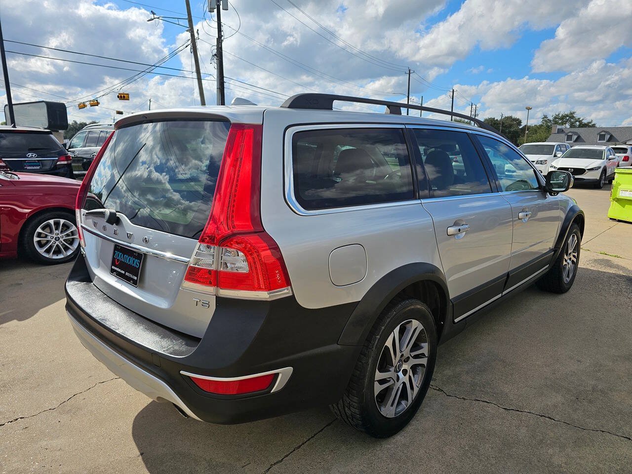 Used 2015 Volvo XC70 T5 Premier FWD image 4
