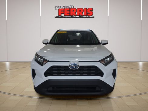 Used 2021 Toyota RAV4 LE AWD/4WD image 8