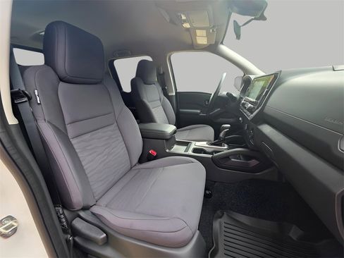 New 2026 Nissan Frontier S image 10