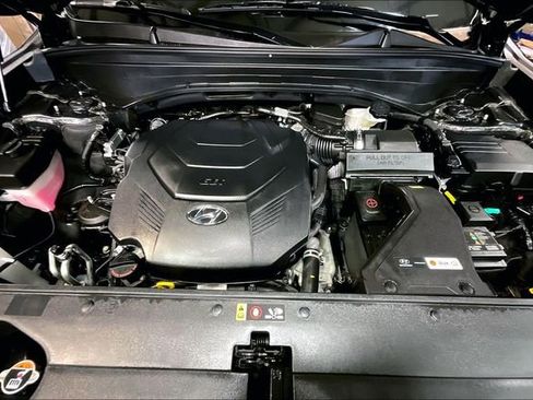 Used 2023 Hyundai Palisade Calligraphy image 9