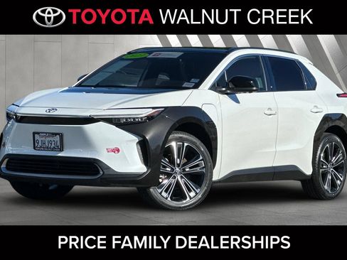 Certified 2023 Toyota bZ4X FWD image 1