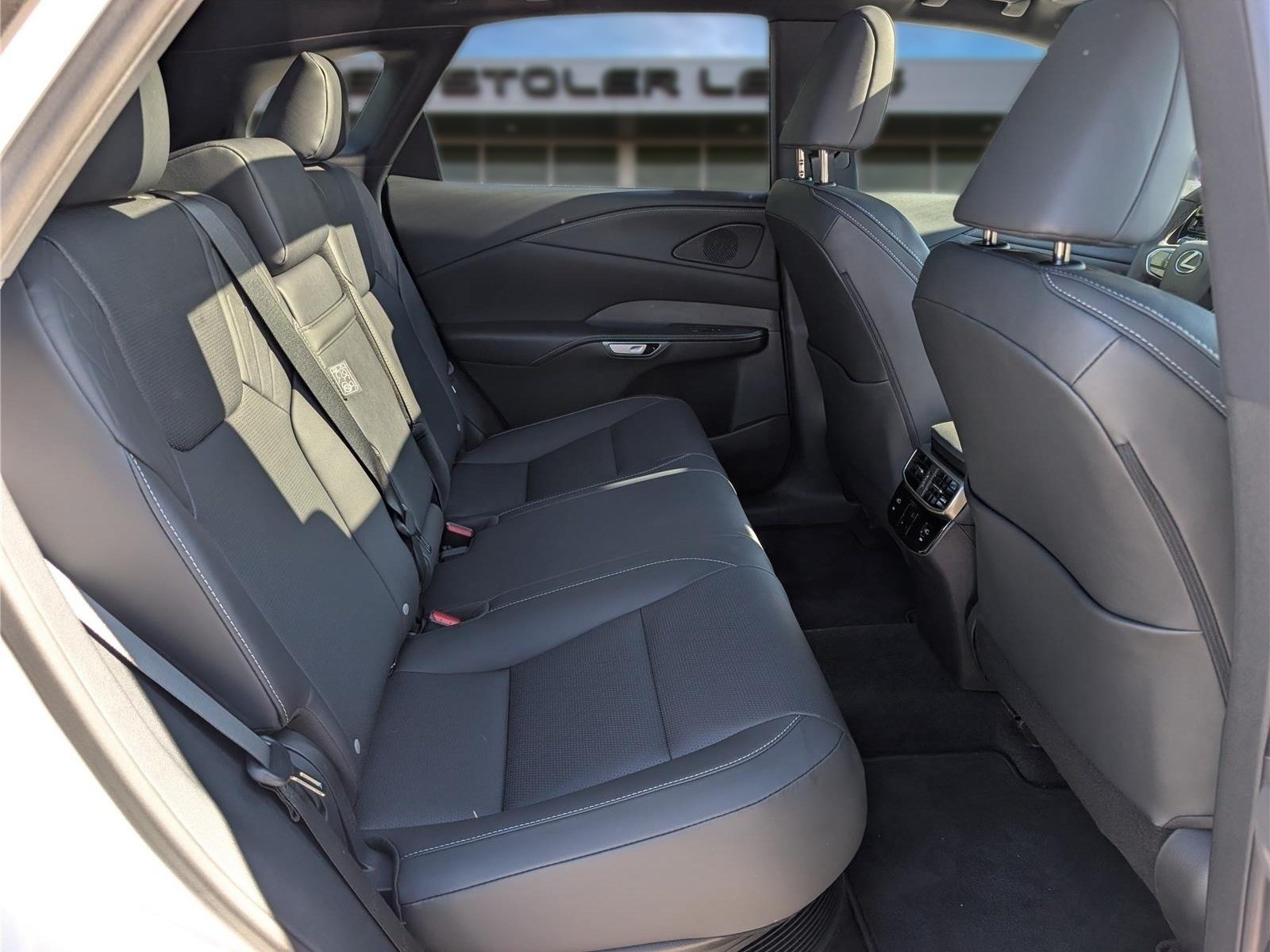 New 2026 Lexus RX 350 w/ Convenience Package AWD/4WD image 8