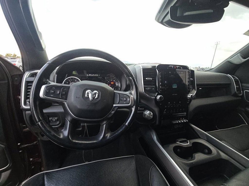 Used 2022 RAM 1500 Laramie RWD image 3