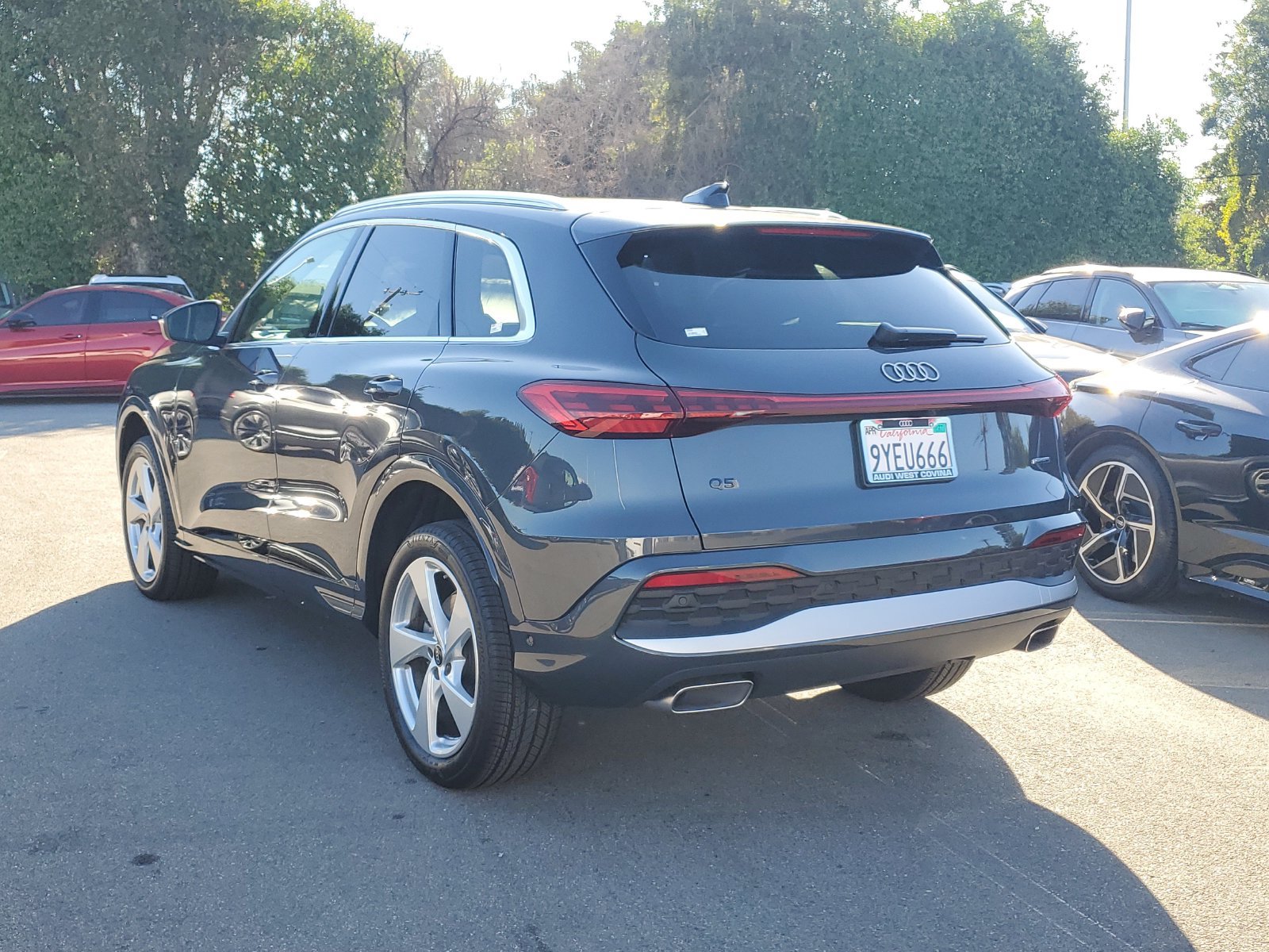 Used 2025 Audi Q5 Premium Plus AWD/4WD image 3