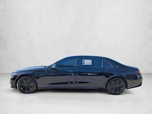 Used 2026 Mercedes-Benz Maybach S 680 4MATIC image 2