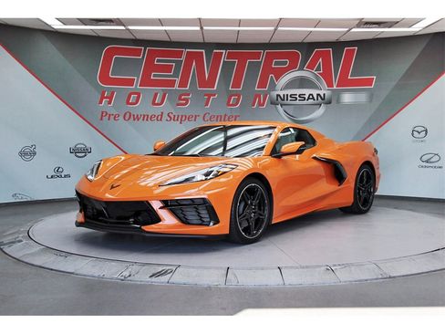 Used 2023 Chevrolet Corvette Stingray Convertible w/ 1LT image 2