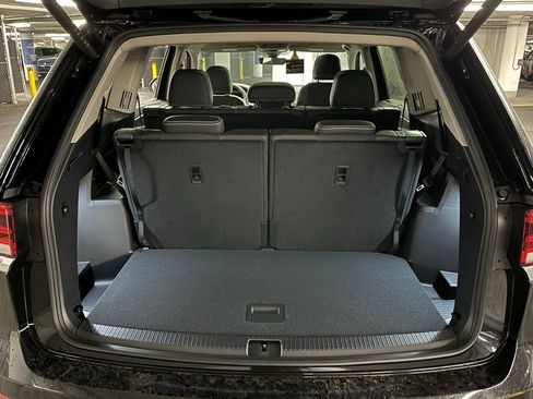 New 2026 Volkswagen Atlas SE image 40