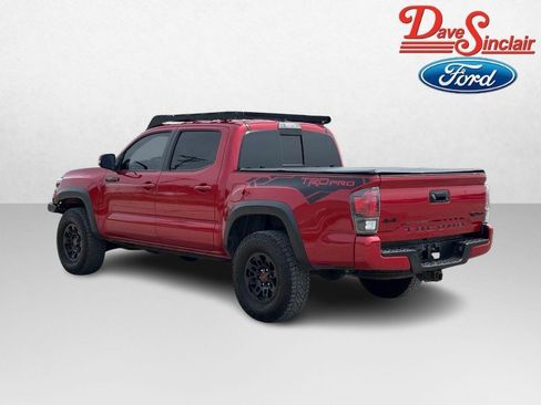 Used 2017 Toyota Tacoma TRD Pro AWD/4WD image 9