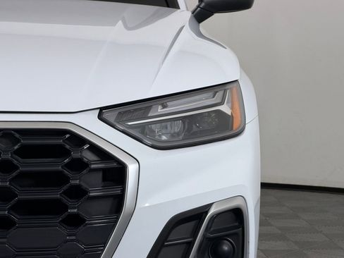 Used 2023 Audi Q5 2.0T Premium w/ Convenience Package image 11